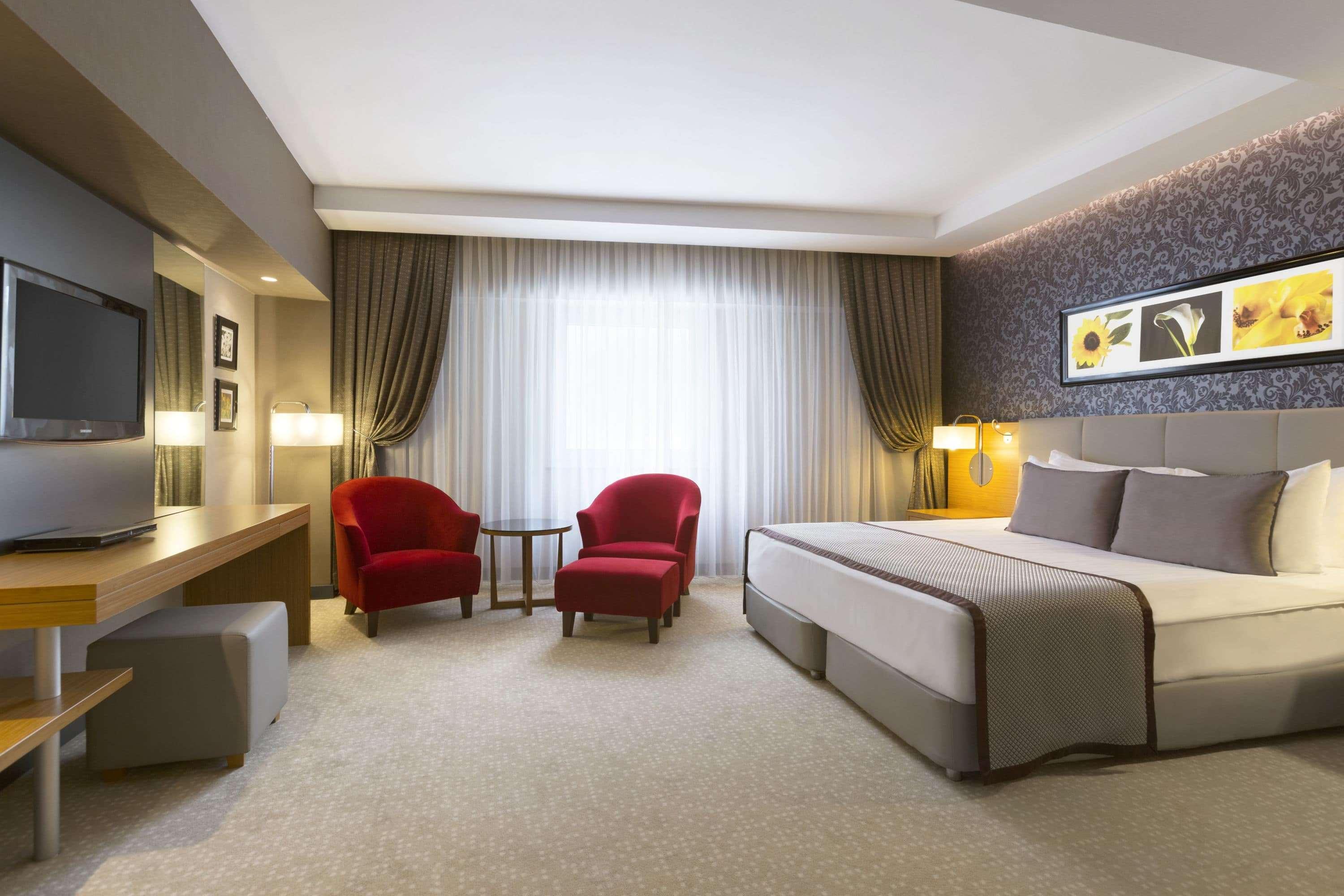 Hotel Ramada Plaza By Wyndham Izmit Kocaeli Exterior foto A room at the hotel