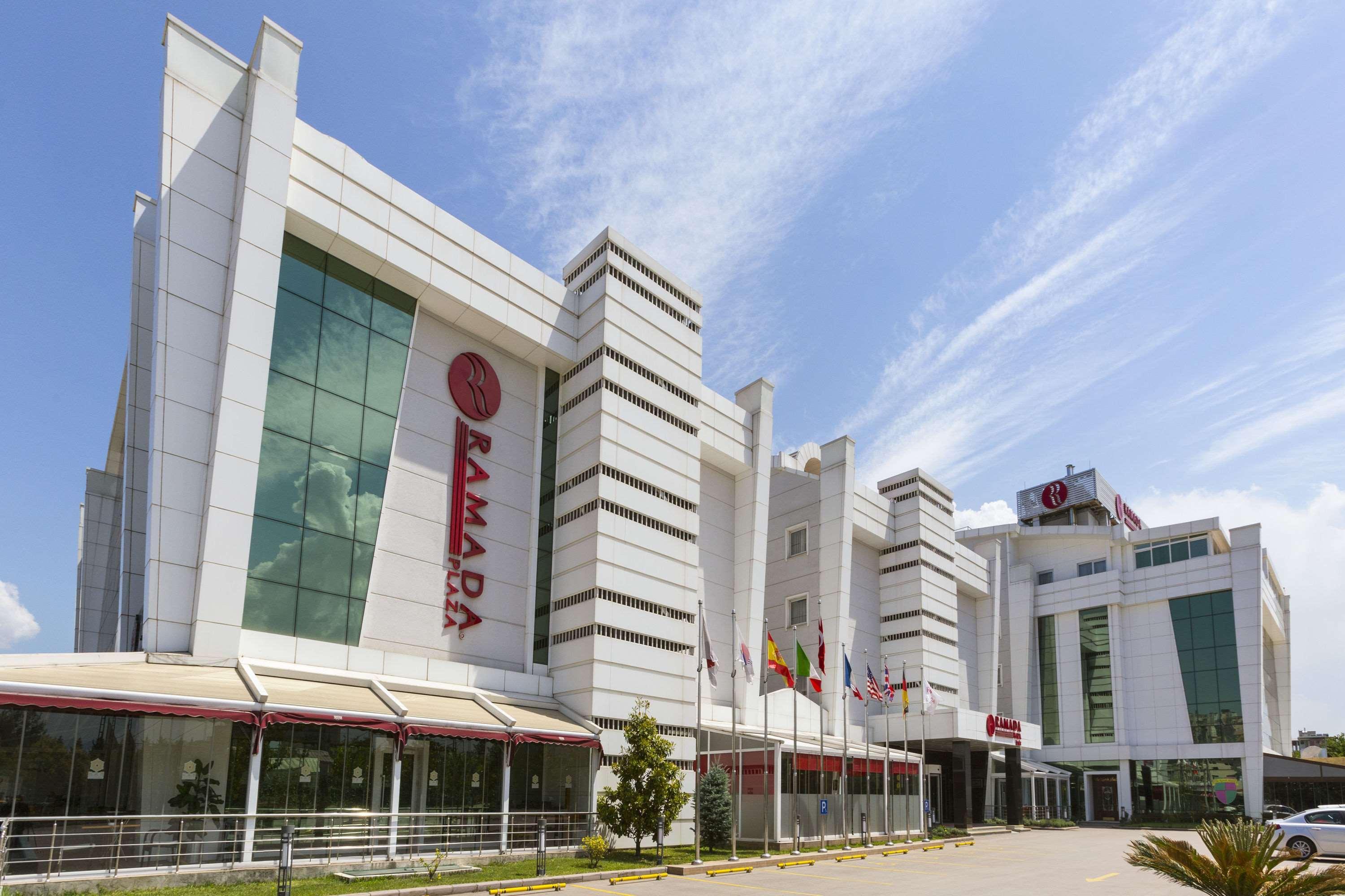 Hotel Ramada Plaza By Wyndham Izmit Kocaeli Exterior foto