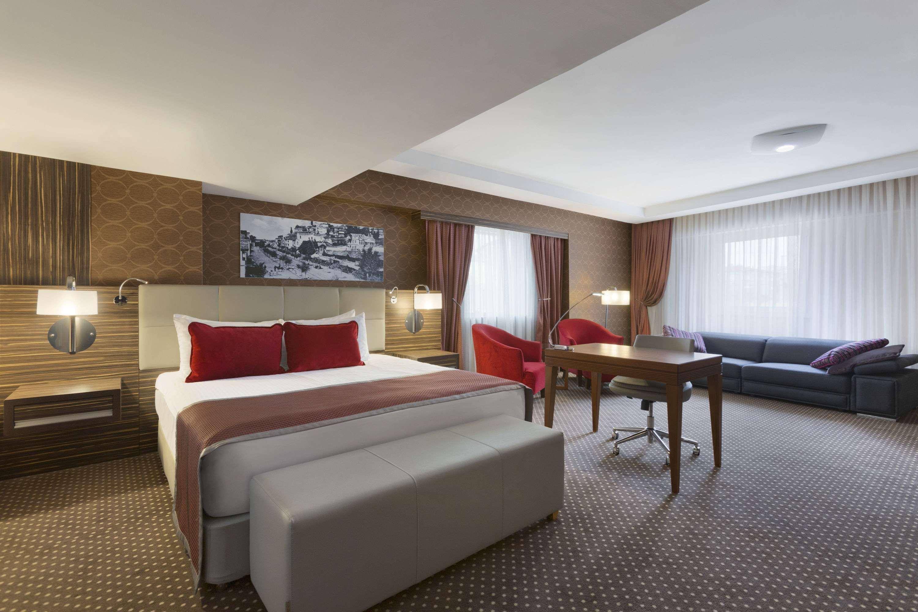 Hotel Ramada Plaza By Wyndham Izmit Kocaeli Exterior foto Suite